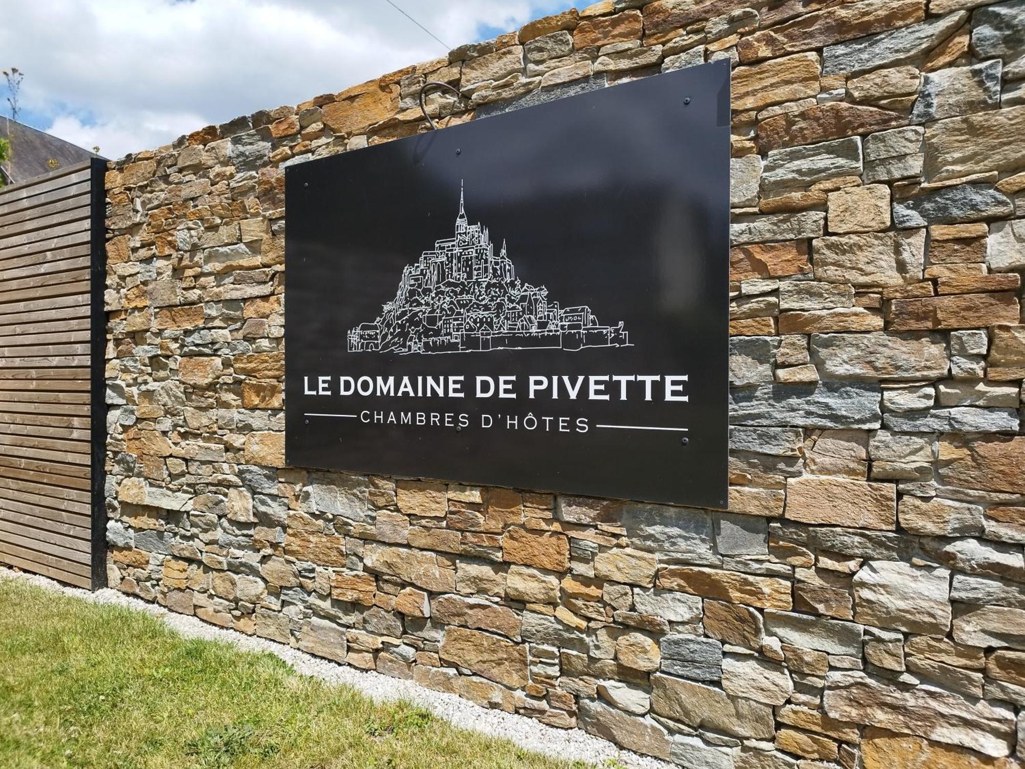 Bed and Breakfast Le Domaine De Pivette Avranches Exterior foto
